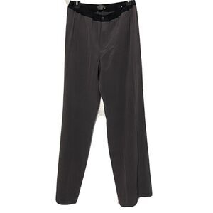 Vince. Gray Silk Trouser Straight Leg pants Size Small